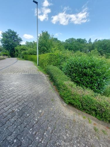 a street light on the side of a road at Apartment Nähe Limburg Diez in Heistenbach
