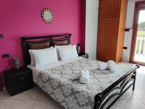 Gallery image of Sunsethouse kokkinopilia Agios Leon in Agios Leon
