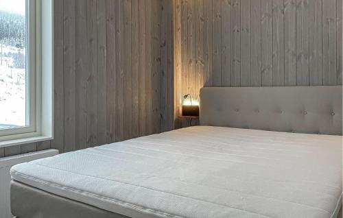 Nice Home In Branäs With Saunaにあるベッド
