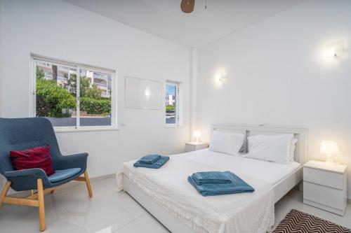 Blue Horizon Apartment