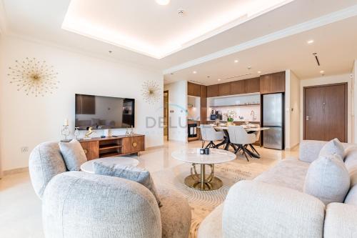 1BR With Private Beach Access, Near Dubai Marina Walk, Next to Dubai Harbour Marina & Yacht Club, Palace Beach Residence, Dubai Marina by Deluxe Holiday Homes