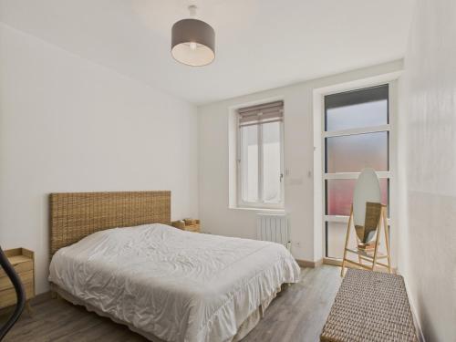 Maison avec une dépendance dans le jardin pour 6