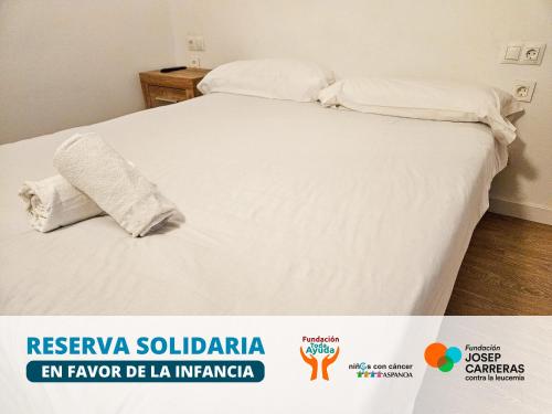 Postel nebo postele na pokoji v ubytování Apartamentos La Solana Deluxe 3000