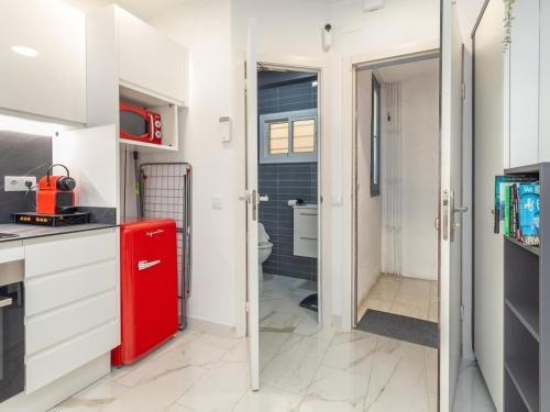 Кухня или мини-кухня в Winahost Apartamento Blanes
