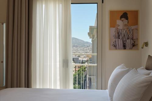 Prestige Lifestyle 3bd Apt in Kolonaki