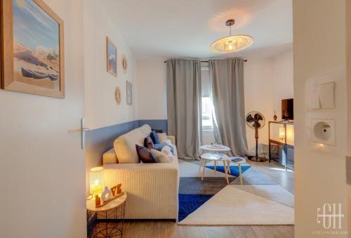 Ένα ή περισσότερα κρεβάτια σε δωμάτιο στο Studio 111 - Proche Gare - Hyper centre