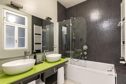 Koupelna v ubytování Palace Suite