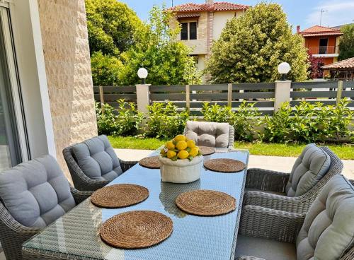 Royal Apartments - Nikiti