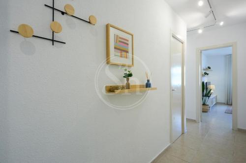 Eixample Esquerra Apartment - Barcelona Center