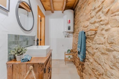 Koupelna v ubytování A Casa de Pedra