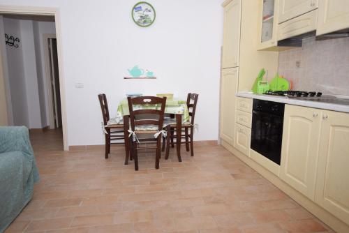 Gallery image of Bilocale Mancini 4 in Lacona