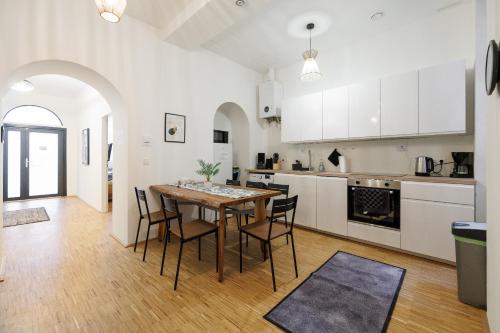 86 sqm with private courtyard - 3 Bedrooms