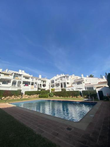 Comfortable apartment near the sea