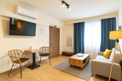 Niki Athens Suites - Deluxe Suite at Historical Centre Monastiraki