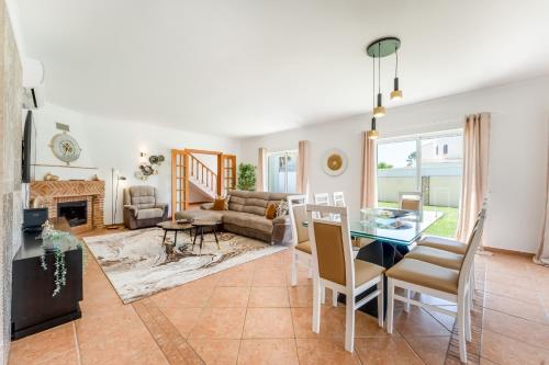 Villa Castelo by Algarve Holidays