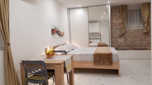 Tales of Split, Stay in City Center, 100m From Sea