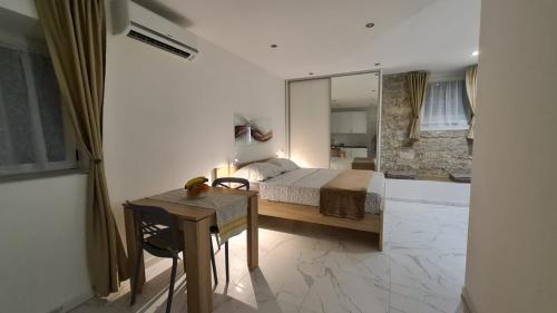 Tales of Split, Stay in City Center, 100m From Sea