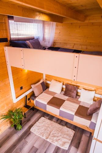 an overhead view of a bed in a room at Aloha Studio in La Oliva