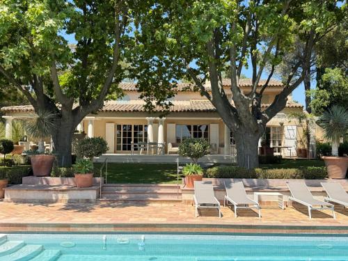 Villa La Londe-les-Maures au milieu des vignes