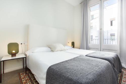 The Collection Barcelona - Next to the beach - Las Ramblas 4 bedroom with balcony