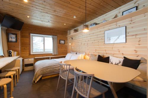 Imagen de la galería de Moiwa Lodge, en Niseko