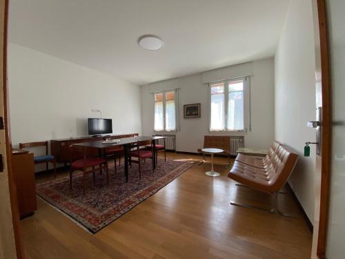 Et tv og/eller underholdning på Ca' Aleardi Apartment