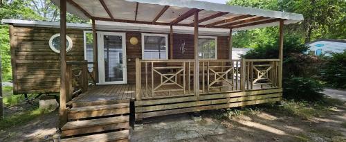 Mobil home accueillant à Aureilhan avec piscine partagée, 34 m²