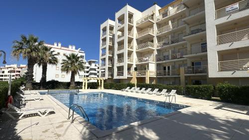 Wave - Shared Pool - 6 Guests - Albufeira