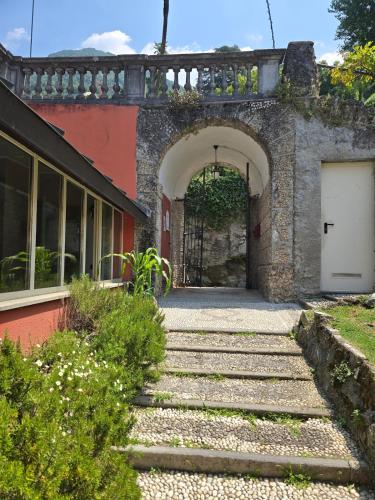 Fotografie z fotogalerie ubytování Le Allegre Comari di Nesso, casa e benessere v destinaci Nesso