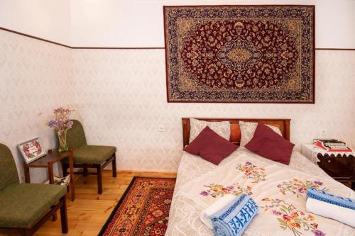 Postel nebo postele na pokoji v ubytování Vintage apartment in Karosta, near the beach