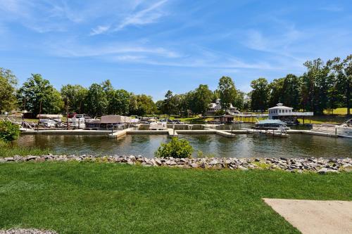 a river with boats docked at a marina at Forest Cove in Mineral