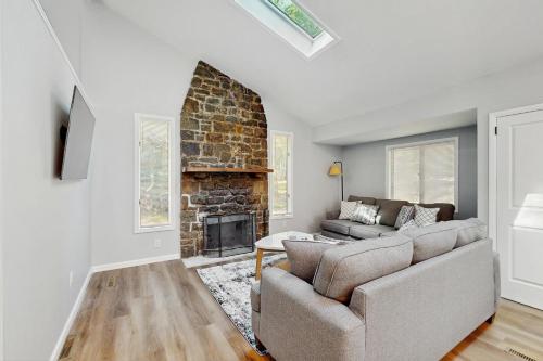 Φωτογραφία από το άλμπουμ του Split Rock Serenity σε Lake Harmony