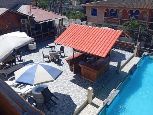 Bazén v ubytování Maeo Suites Hotel nebo v jeho okolí