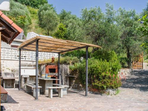 Сад в Holiday Home Casa Nueva by Interhome