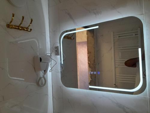 Ένα μπάνιο στο Historical old city apart