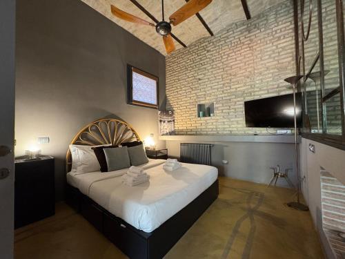 Monti Penthouse