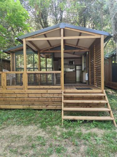 Φωτογραφία από το άλμπουμ του Camping la Surre σε Chambonas