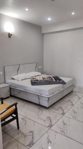 Postel nebo postele na pokoji v ubytování Cedar Point home stay