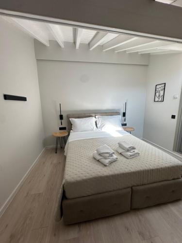 Gallery image of John&Nansys Cozy Apartment in Plomarion