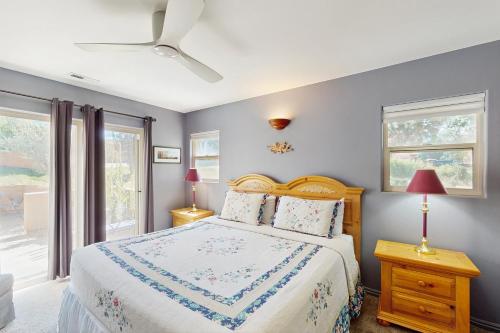 Ένα ή περισσότερα κρεβάτια σε δωμάτιο στο Solano Vallejo 3349