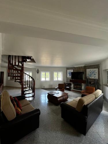 Villa com piscinas - Quintinha do Lago