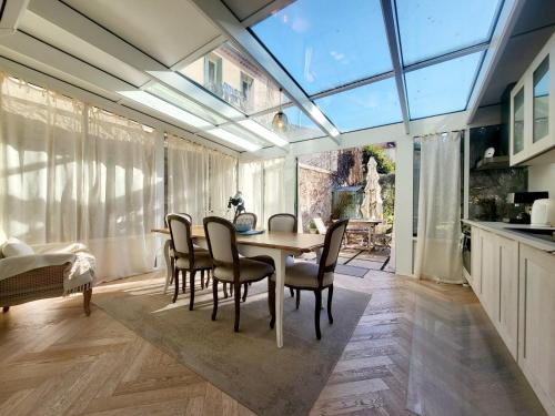 Le Petit Four Jardin - Dans le vieil Antibes