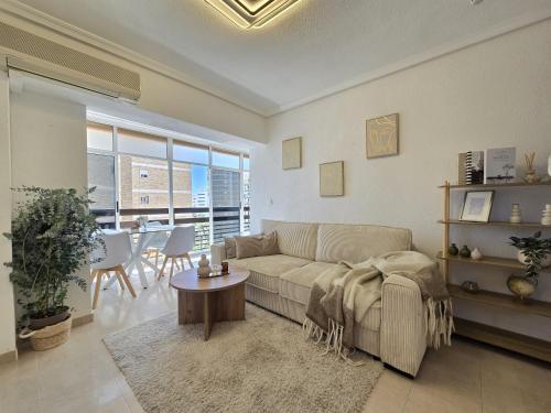 Apartamento con piscina en Pau 5 Alicante