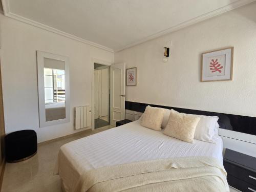 Apartamento con piscina en Pau 5 Alicante