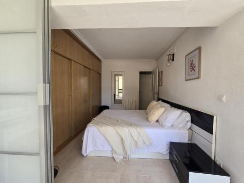 Apartamento con piscina en Pau 5 Alicante