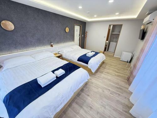 浅草駅徒歩8分 浅草寺すぐそばの仲見世散策ステイ DqcEoY