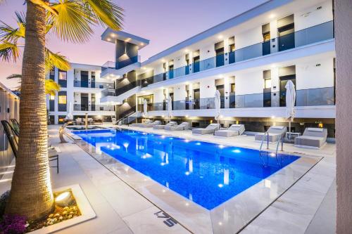 Bareti Boutique Estate