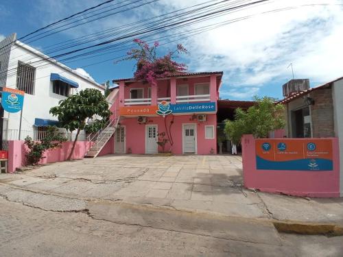Photo de la galerie de l'établissement Pousada Villa Delle Rose, à Porto de Galinhas