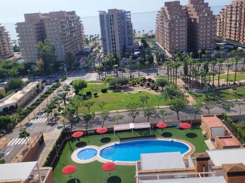 Bazén v ubytování Torremar Dreams 2ª línea- planta 8ª norte nebo v jeho okolí