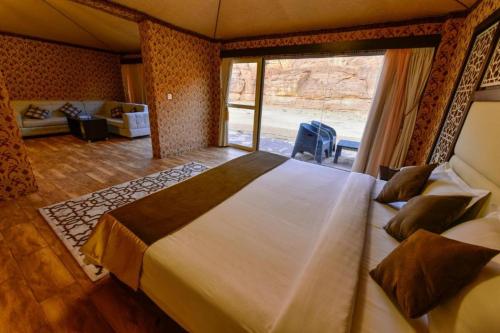 Cama o camas de una habitación en Sahary Al Ula Resort